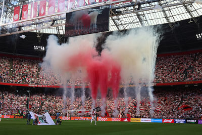 Stukje georganiseerd vuurwerk om de belangen aan te tonen. © De Brouwer
