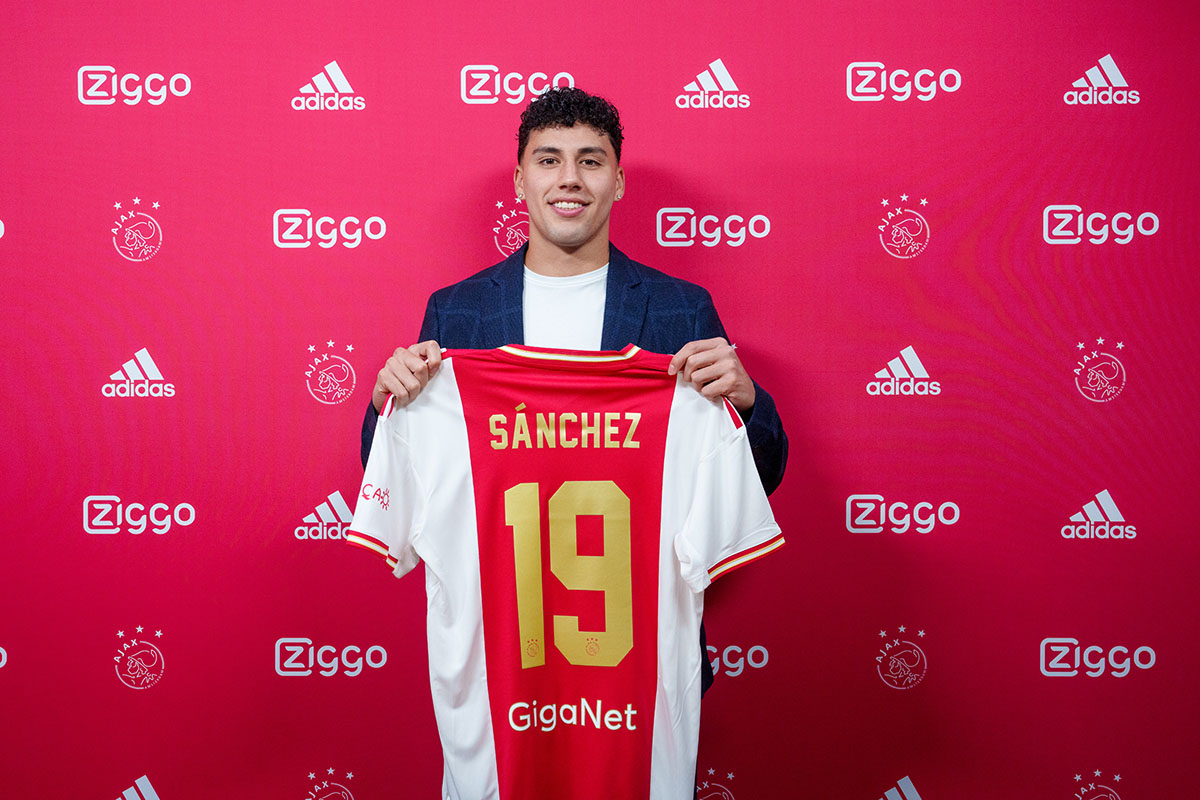 Sanchez Shirt 1200
