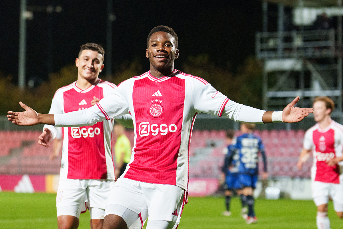 Word ballenjongen of -meisje bij Jong Ajax - Jong FC Utrecht!