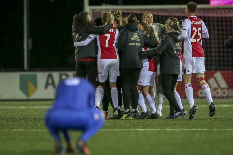 AjaxVrouwenTwenteBeker