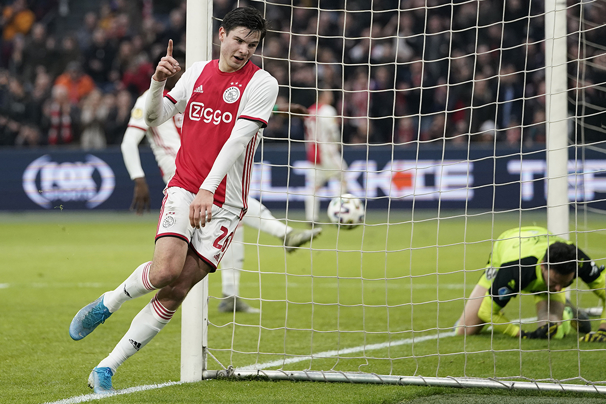 Ekkelenkamp debuteerde al in 2018, maar wist nooit een basisplaats te veroveren. © Pro Shots