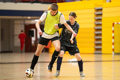Jongens en meiden strijden om de prijzen. © Pro Shots