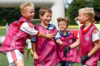 Samenwerken en dikke pret. © Pro Shots