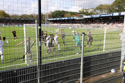 Plots vallen de doelpunten snel en makkelijk. © De Brouwer
