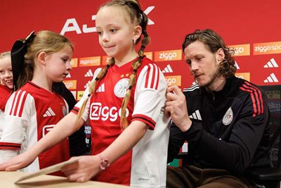 Dit shirtje mag beslist niet meer worden gewassen. © Pro Shots