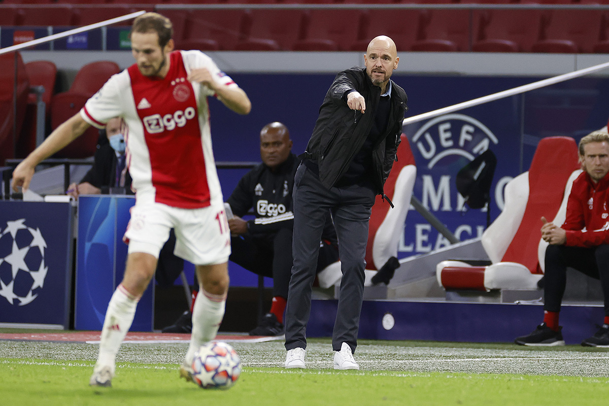 Ten Hag neemt het op voor hevig bekritiseerde Blind