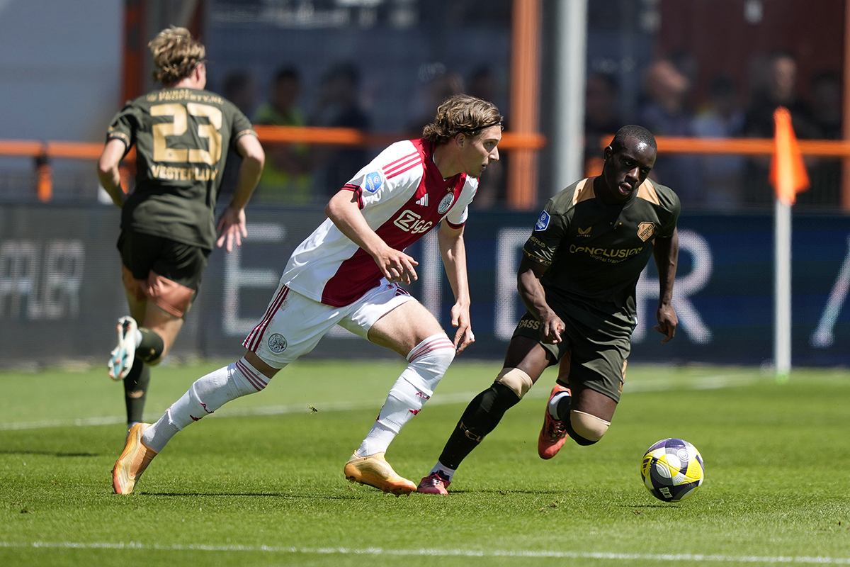 Ajautr Verslag 1200