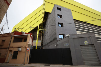 Een stadion in je achtertuin. © De Brouwer