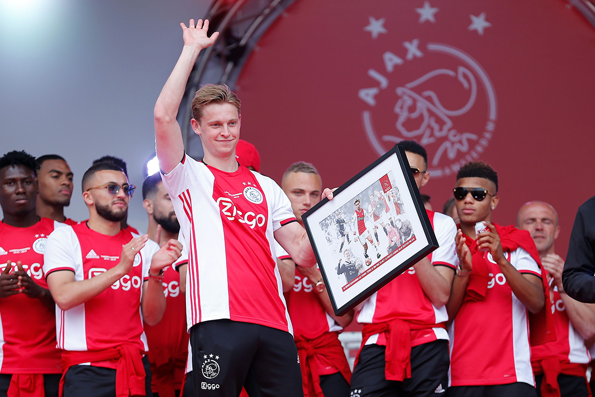 akccollagefrenkiecar