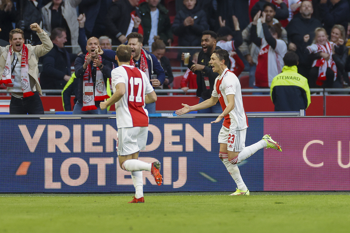 Video Ventos: juichen na bevrijdende 1-0 van Berghuis!