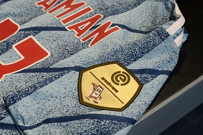 Ajax is nog altijd regerend kampioen. Dus gouden badge! © Ajax Life