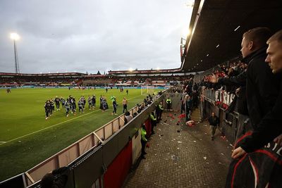 ‘Voetballen, voetballen, voetballen!’ © De Brouwer