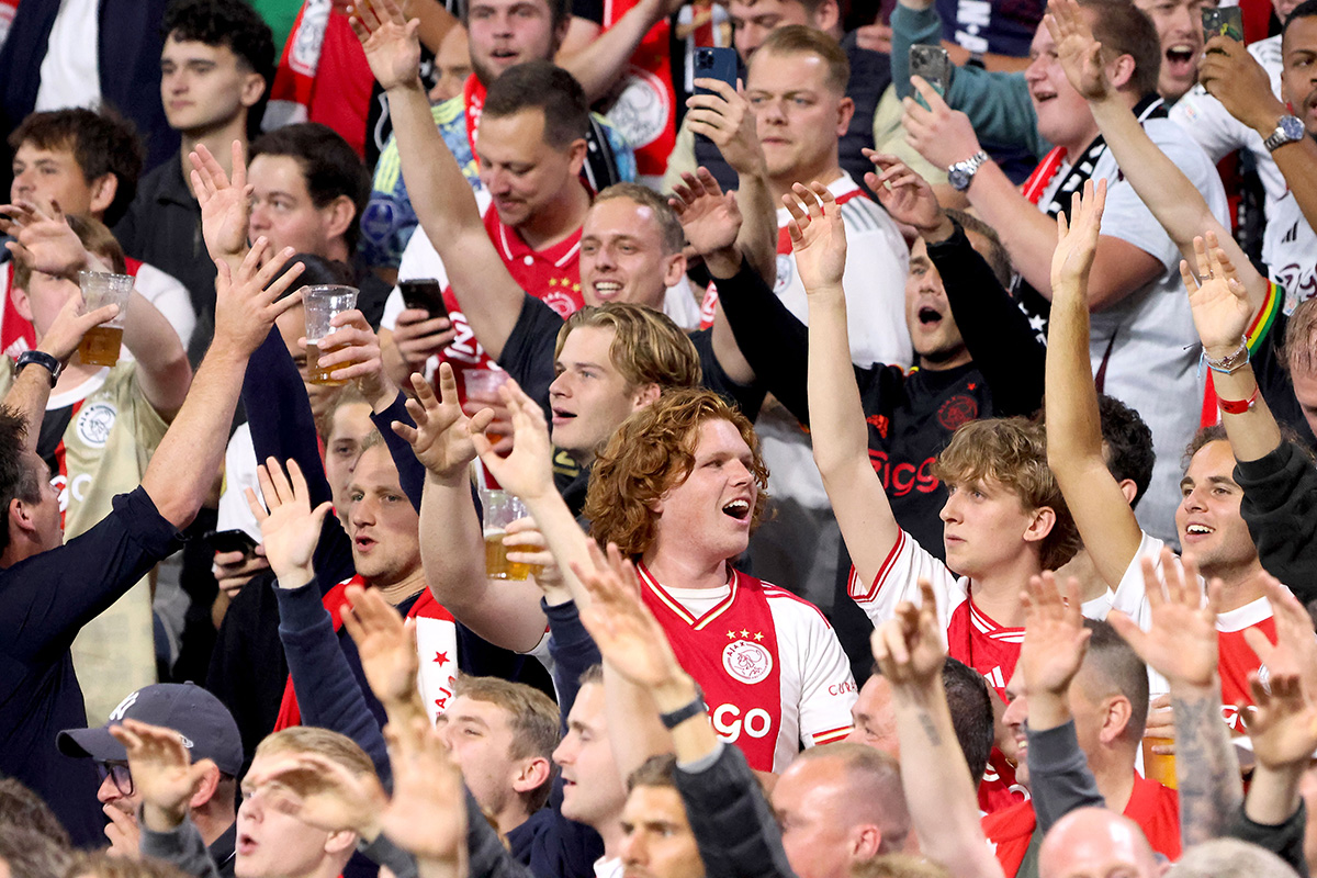 Supporters Gezellig 1200