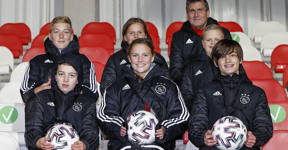 Word ballenjongen of -meisje bij Jong Ajax - Vimarsana News