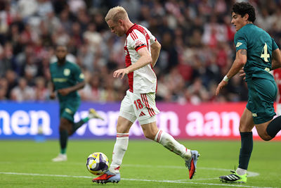 A, dit fijnbesnaarde lobje van Davy. Och, wat mooi. © De Brouwer