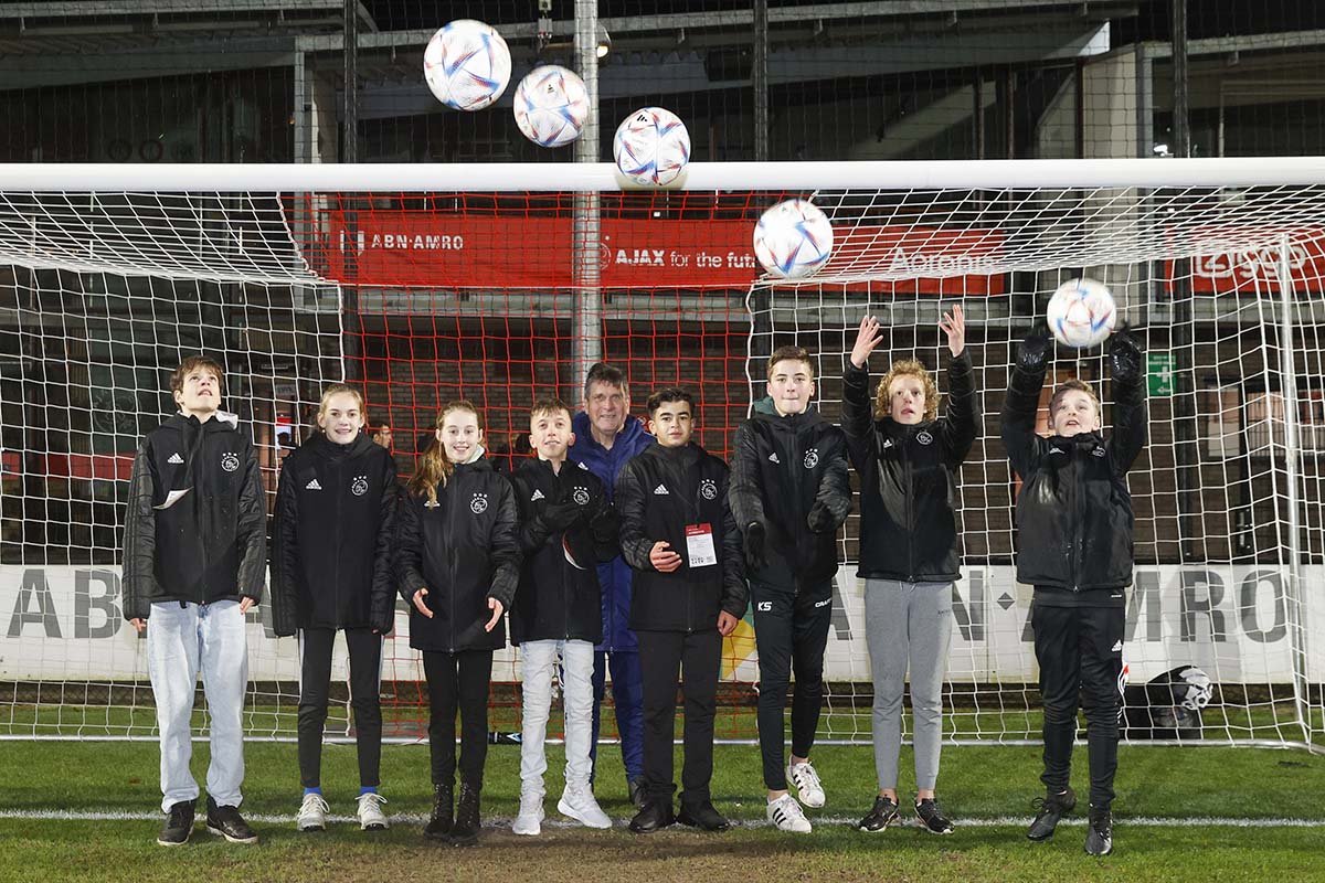 Word ballenjongen of -meisje bij Jong Ajax - TOP Oss!