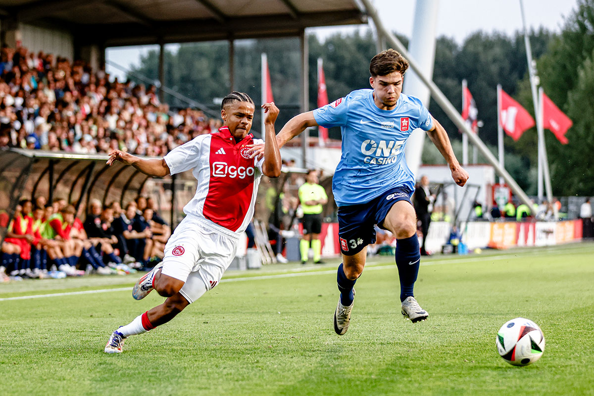 Jong Ajax en MVV houden elkaar in evenwicht op De Toekomst