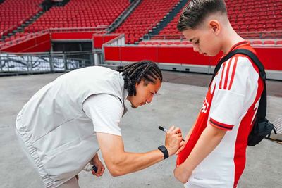 Dan is het tijd voor krabbels! © Pro Shots