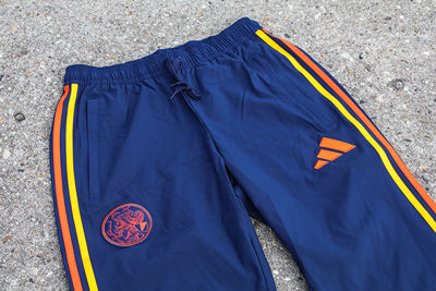 De bijpassende trainingsbroek. © Ajax Life