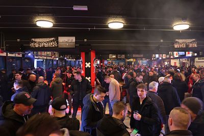 Eindelijk weer naar het honk voor een thuiswedstrijd. © De Brouwer