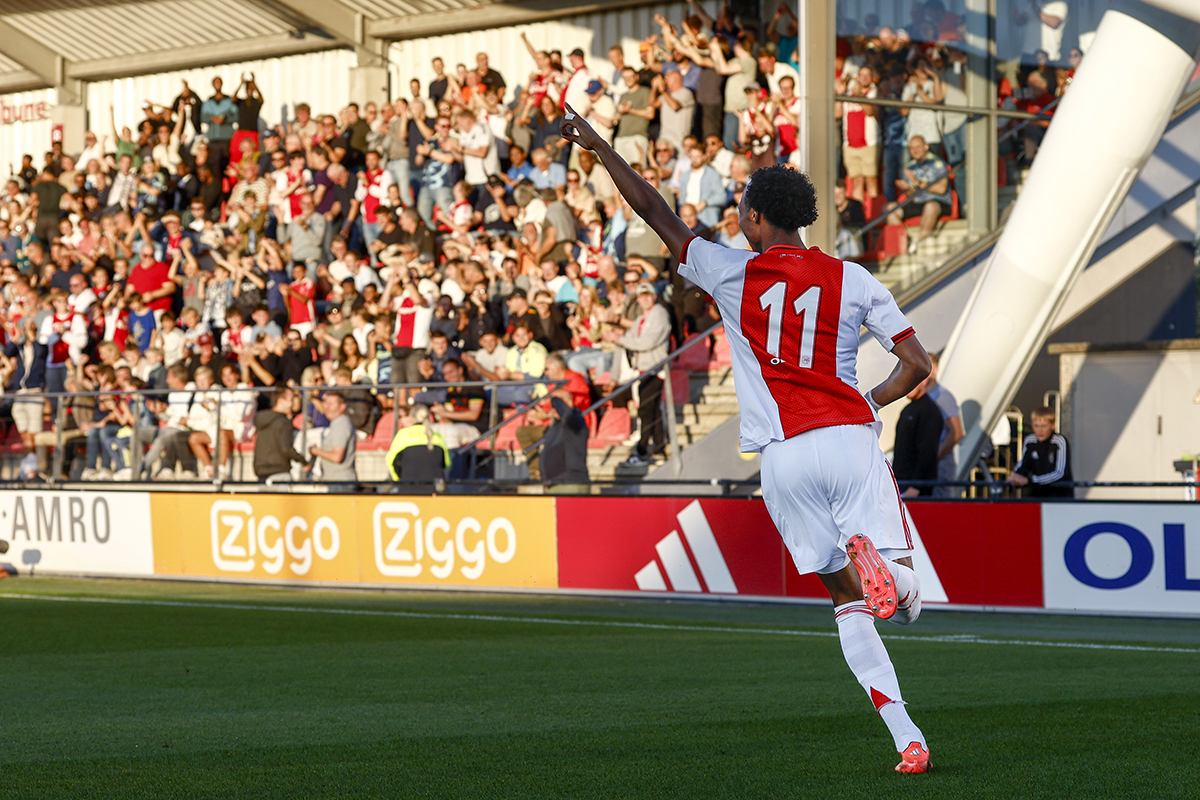 Ballenjongensjajjps800