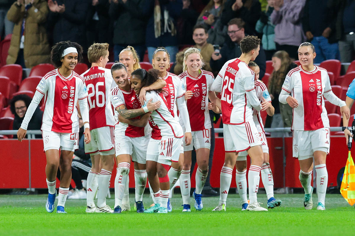 Ajax Vrouwen 1200