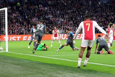 Daar verandert een vroege voorsprong van Ajax niets aan. © De Brouwer