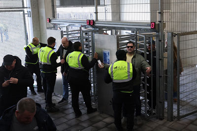 Poortjes door en dan richting... © De Brouwer