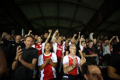 Kom op, Ajax. Het moet beter. © De Brouwer