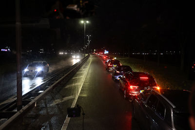 In de file richting het stadion. © De Brouwer