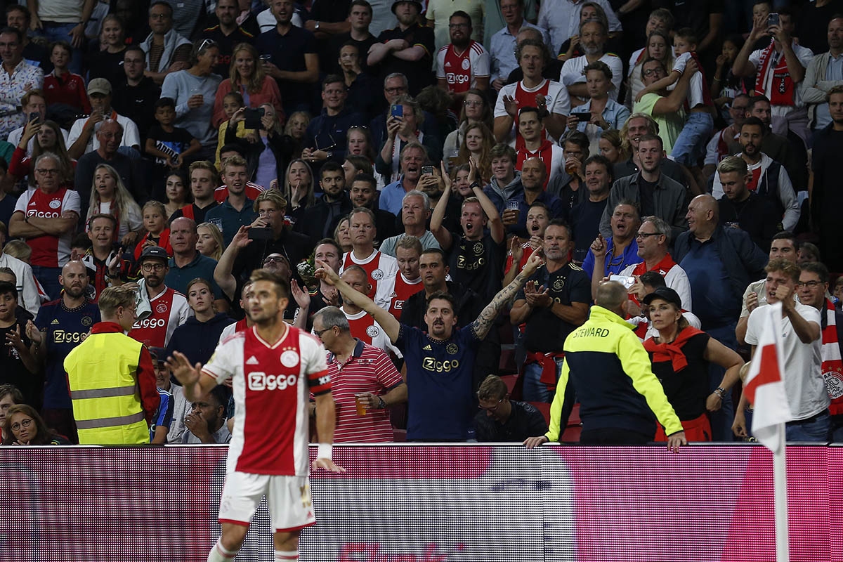 Zorgeloos zaterdagavondje Ajax samengevat in foto’s!