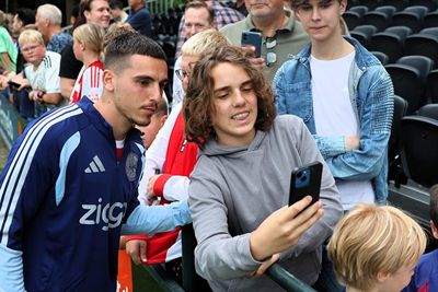 Hij speelde met rugnummer 10. Dat voelde vast goed. © SV Ajax