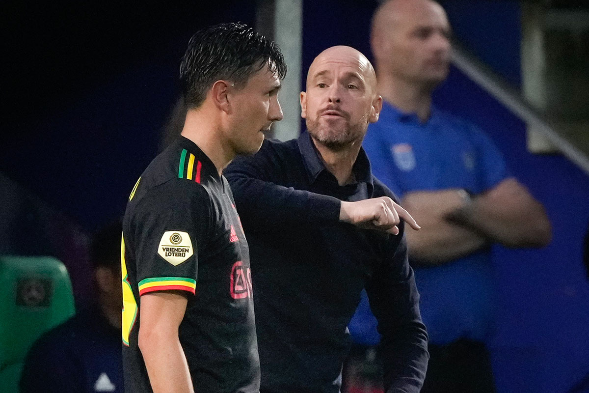 Ten Hag: ‘Het is voor alle partijen het beste als Onana verlengt’