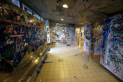 Nee, dit is niet de kleedkamer van Ajax. © De Brouwer