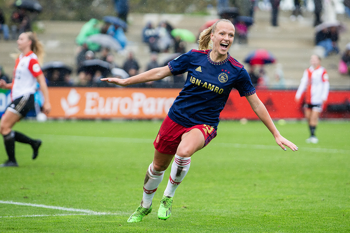 Win kaartjes voor klassieker Ajax Vrouwen in Arena!