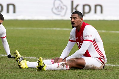 Ajax kreeg zat kansen, maar Haller had er veel nodig om tot scoren te komen. © Pro Shots
