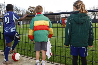 Pfoe, wat zijn de spelers ineens dichtbij. © Pro Shots
