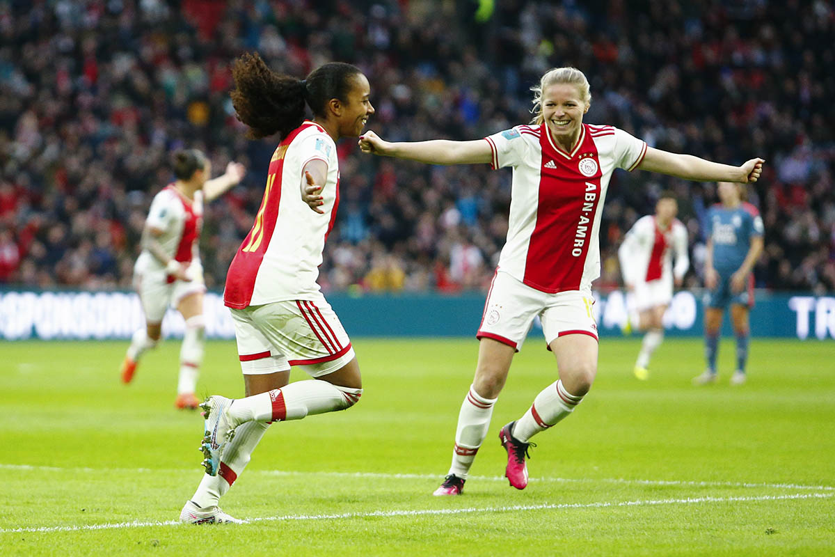 Ajax Vrouwen 1200