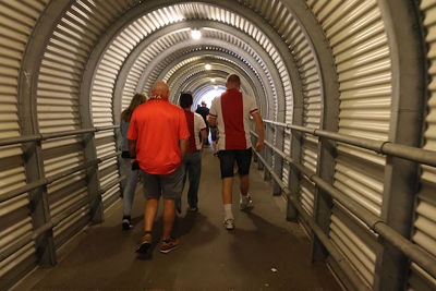 Tunneltje door. © De Brouwer