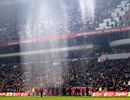 AMSTERDAM, 20-01-2013 , Eredivisie , Stadion Arena , seizoen 2012 / 2013 , Ajax - Feyenoord 3-0. Sneeuw komt uit het dak na een breuk in het glas.