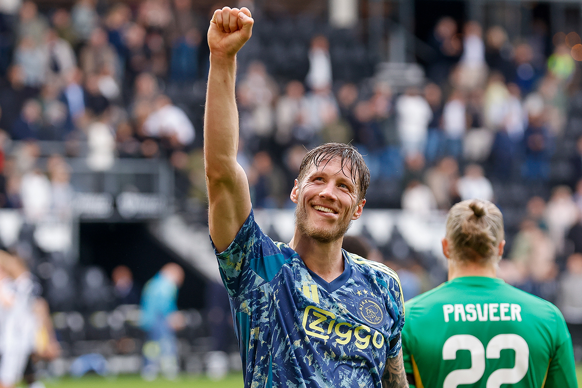 Weghorst rijgt doelpunten én wallpapers aaneen