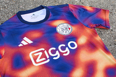 We zijn benieuwd of dit shirt populair wordt. © Ajax Life
