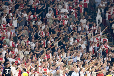 Negentig minuten lang, voor onze club uit Amsterdam! © De Brouwer