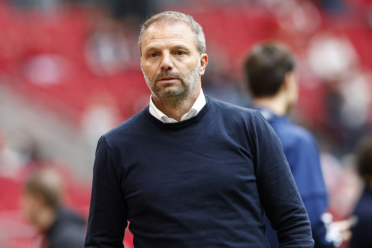 Steijn wil door tot laatste snik om Ajax uit moeras te trekken