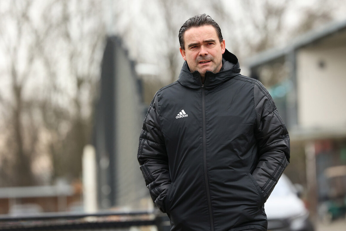 Overmars 1200 (1)